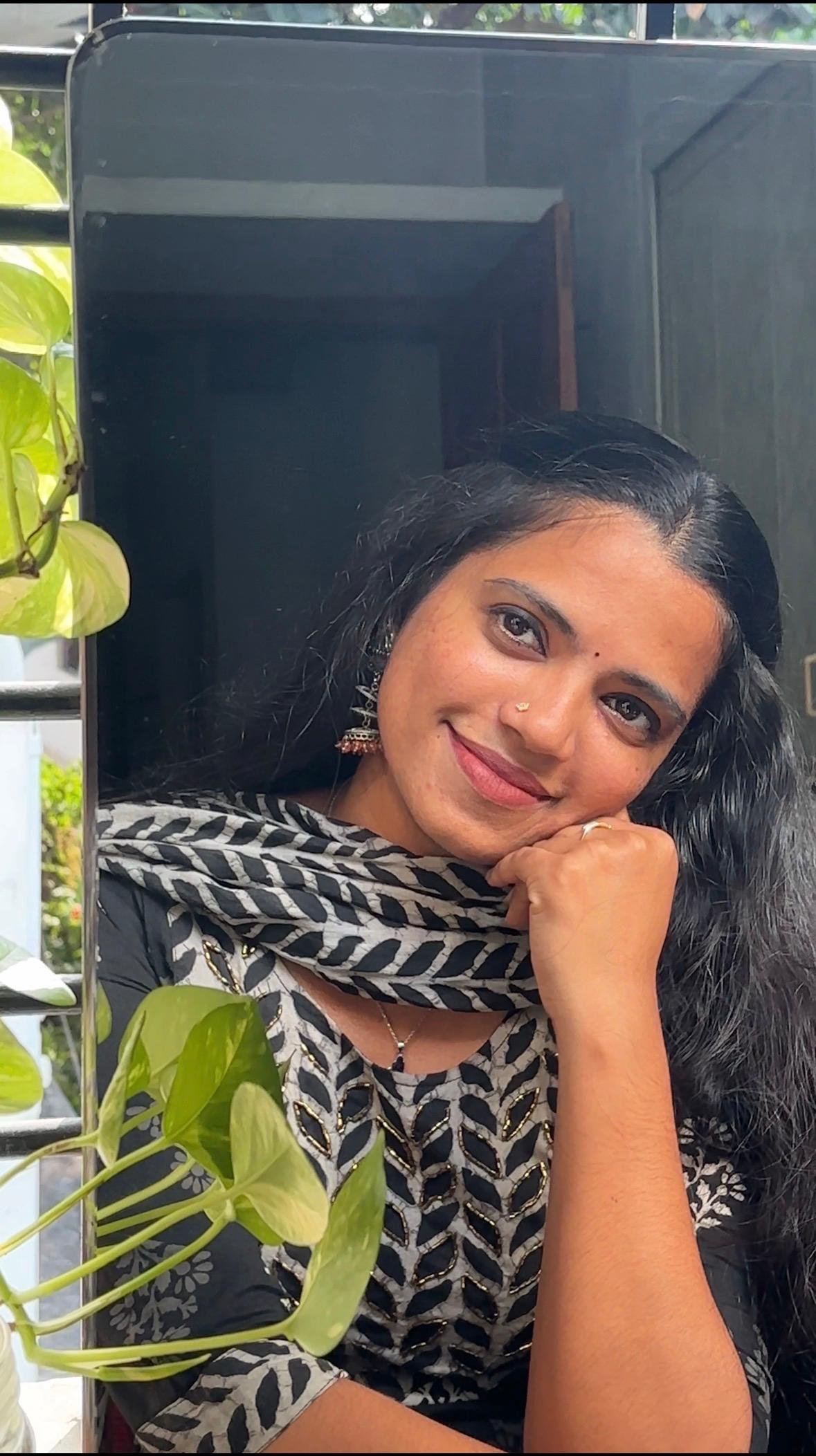 Athulya P B  - physics Tutor
