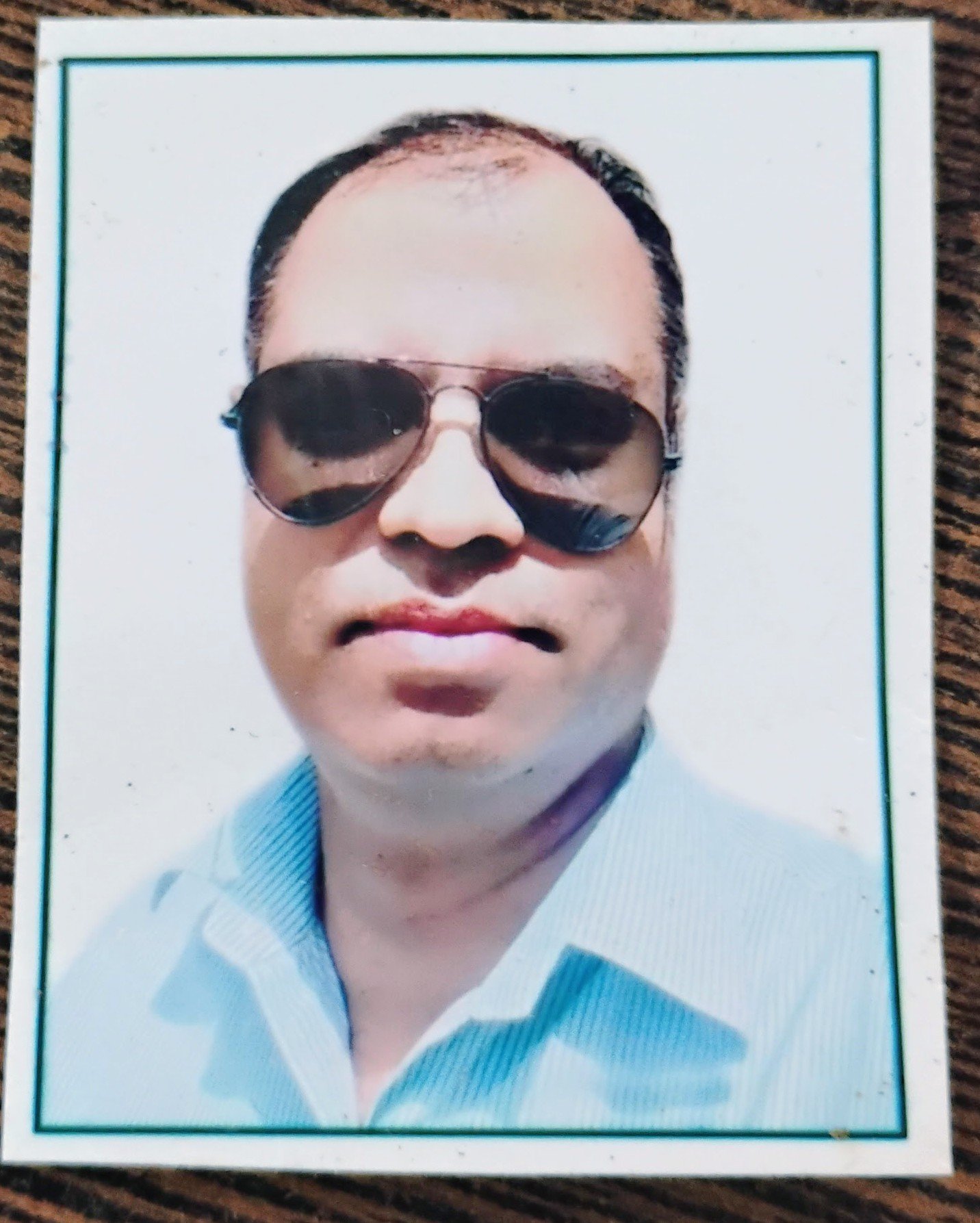 DINESH SINGH - english Tutor