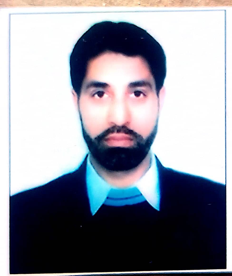 Dr. Showkat Ahmad Shah - mathematics Tutor