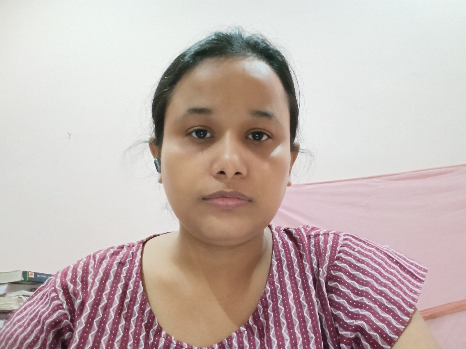 Surabhi Sharma - physics Tutor